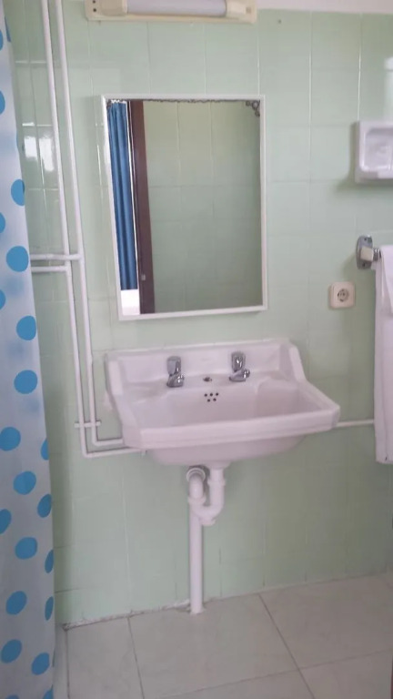 Hostal Port Corona
