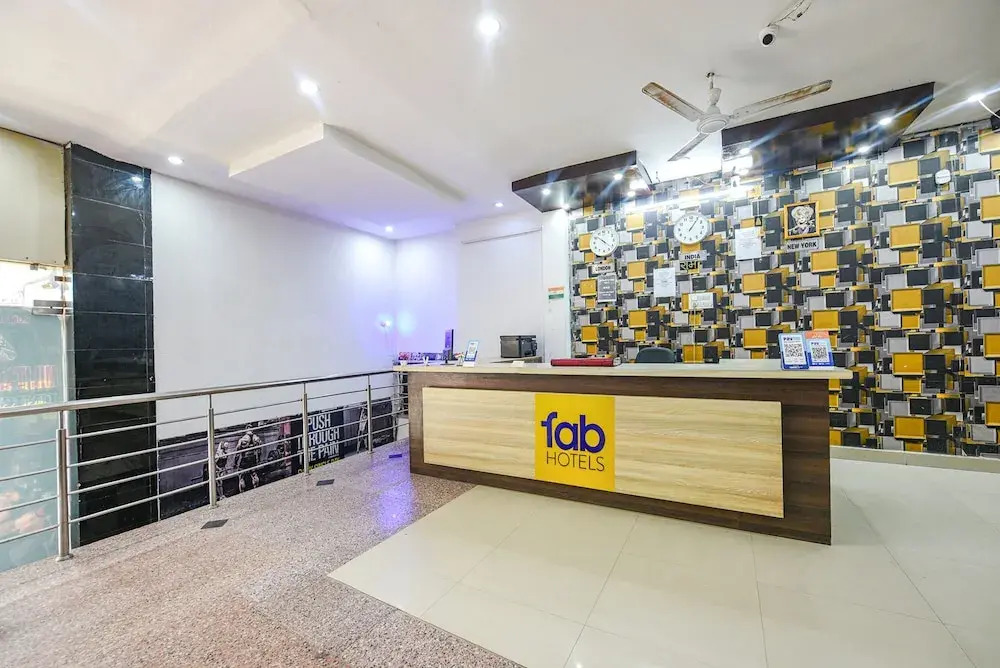 Fabhotel Glorify