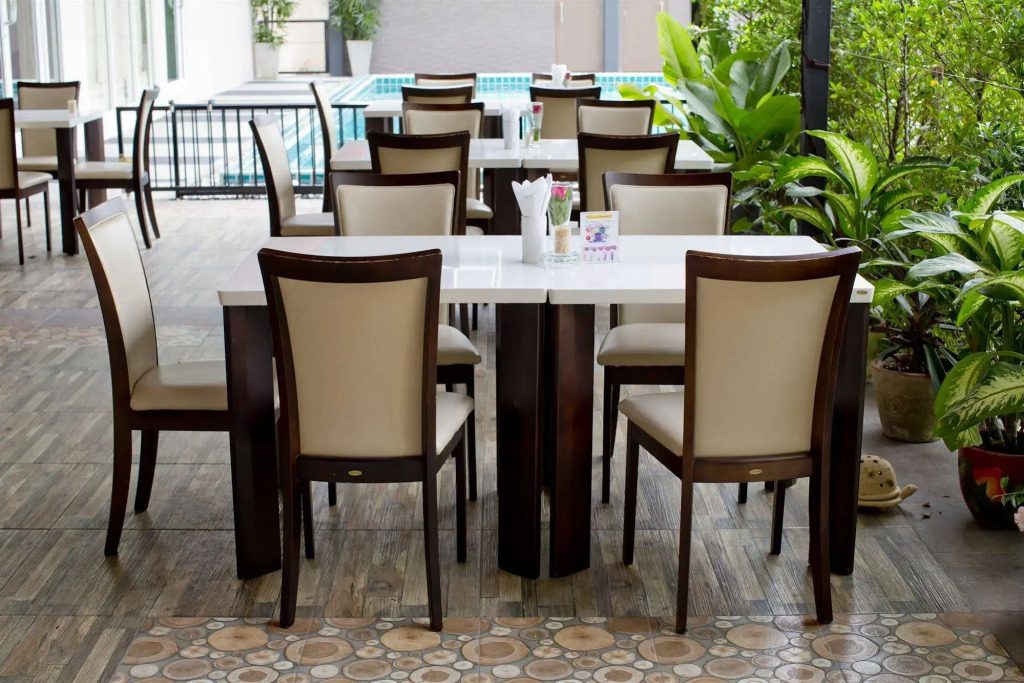 Sinsuvarn Airport Suite Hotel