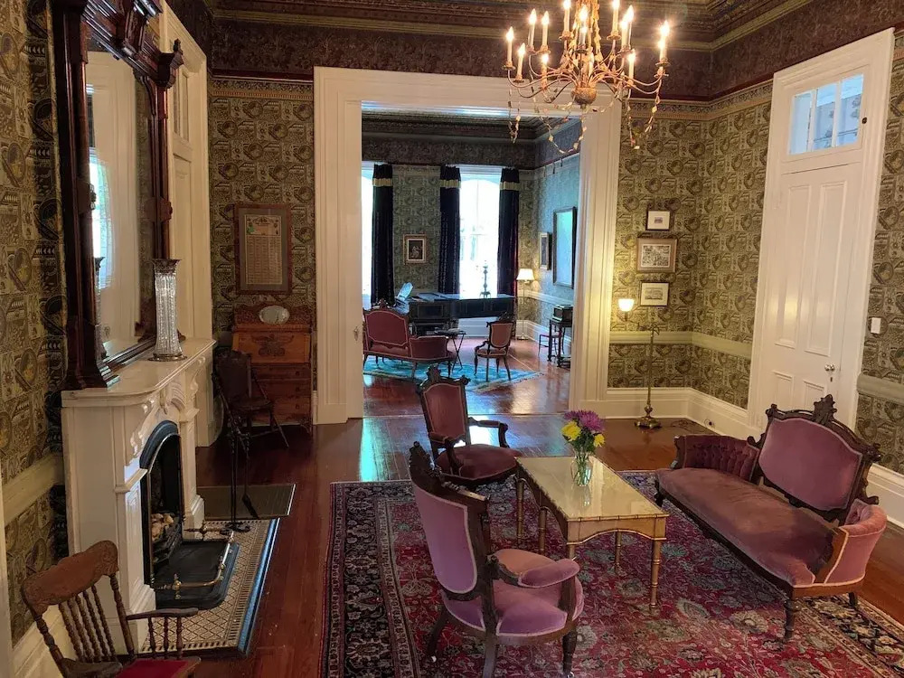 The Lanaux Mansion