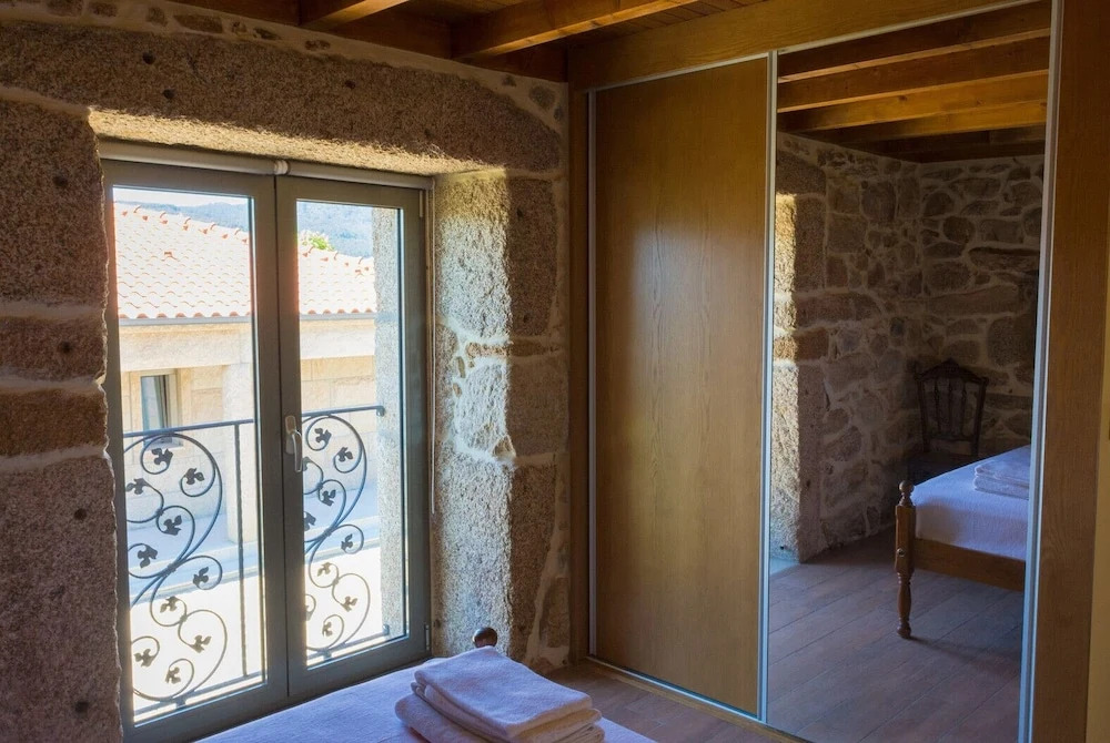 Pet Friendly BBQ Mesa de Jogos Mystay