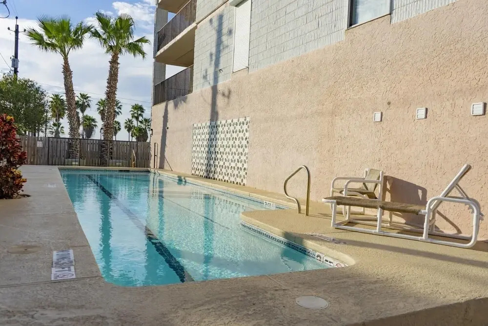 Walk to Beach - Heart of Entertainment District 1 Bedroom Home by RedAwning