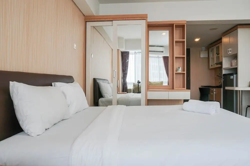 Elegant and Relaxing Studio Apartment H Residence