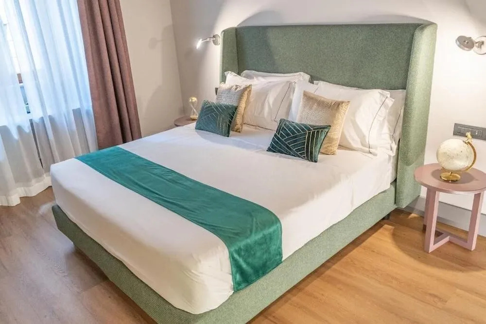 Castel Sant´Angelo Luxury Rooms & Tour