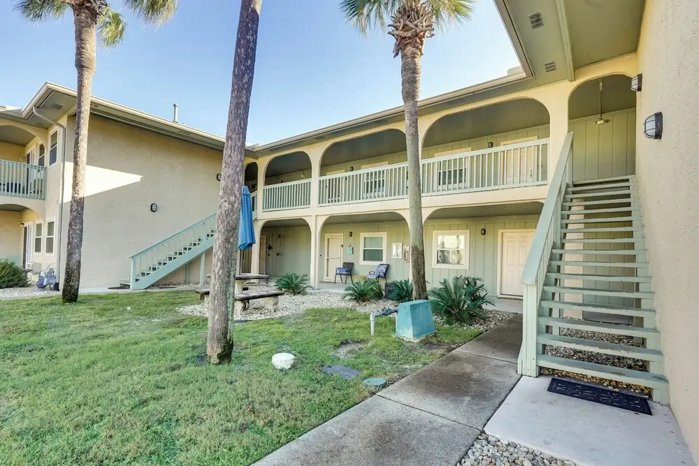 Walk to Beach + Restaurants: PCB Resort Condo!