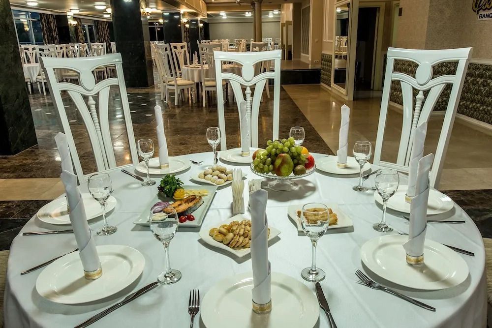 Golden Mir Hotel & Spa