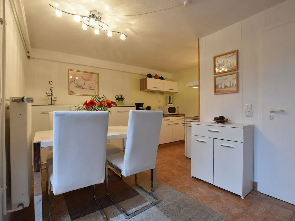 Fabulous Apartment in Kuhlungsborn with Garden
