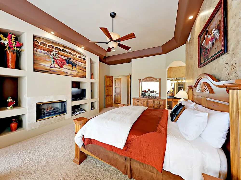 7130 E Saddleback St 15 Home 4 Bedrooms 3 Bathrooms Home