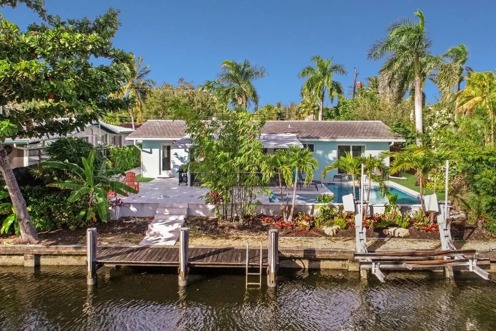 Aqua House in Fort Lauderdale