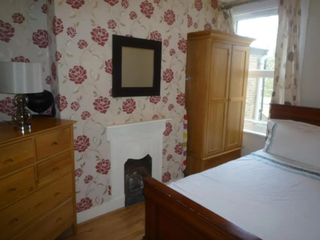 Boundary Road, 1 Bedroom & 2 Bedroom Flats