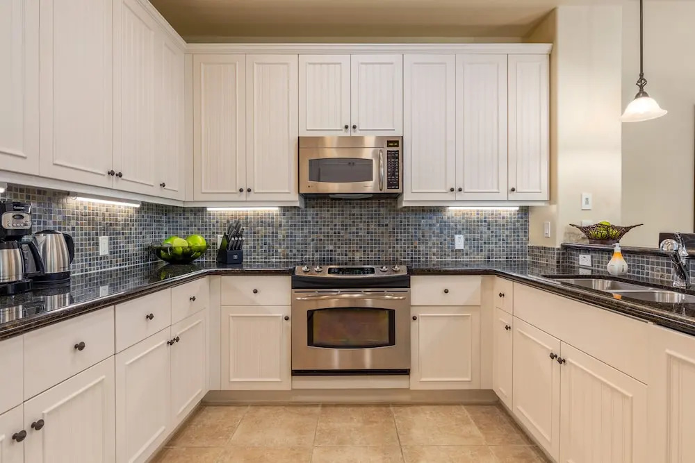 Palm Leaf - 2 Br Condo