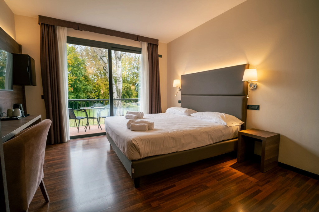 Yachting Hotel Mistral