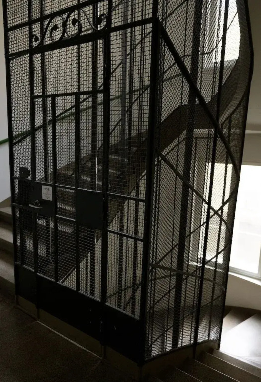 2ndhomes Stunning 3BR Apartment w Sauna