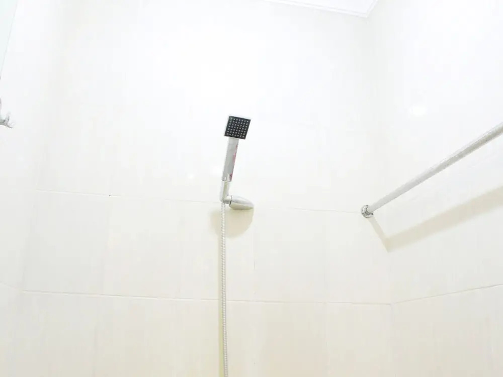 ZEN Rooms Setiabudi 9