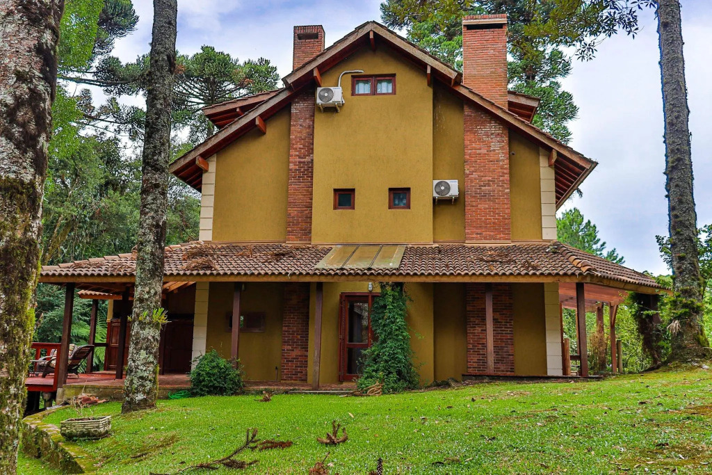 Tríplex Laje de Pedra - Canela