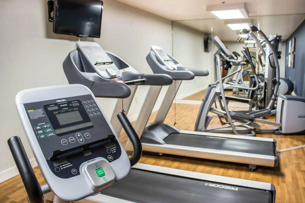 Comfort Suites Regency Park