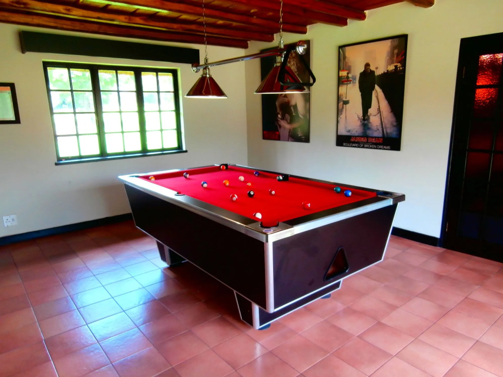 African Footprints Lodge