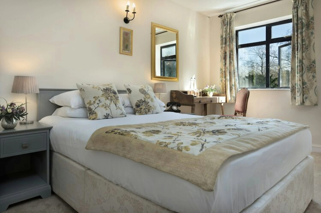 Stanton Manor Hotel