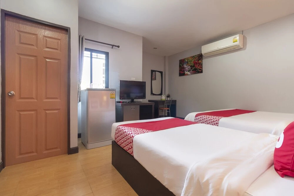 OYO 802 Two Fo House
