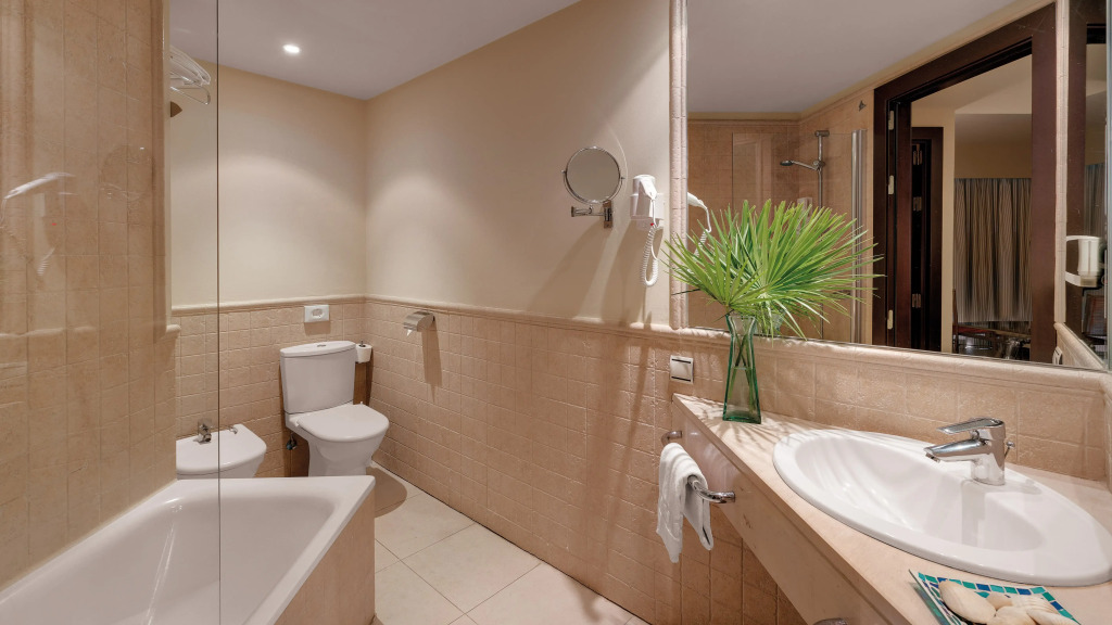 Precise Resort El Rompido-The Club