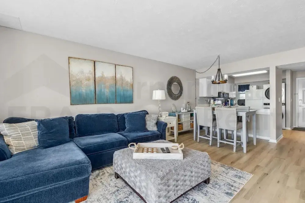 301 Coral Sands