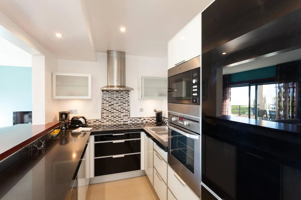Captivating 2-bed Apartment in Praia da Luz