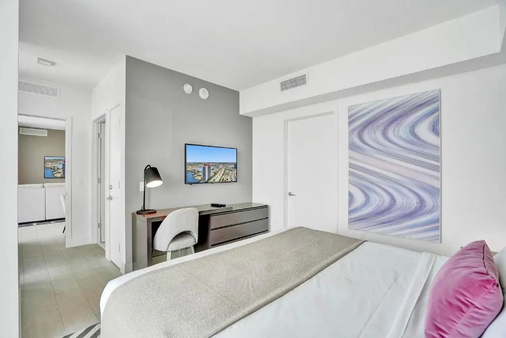 Amazing Apartments at H Beach House