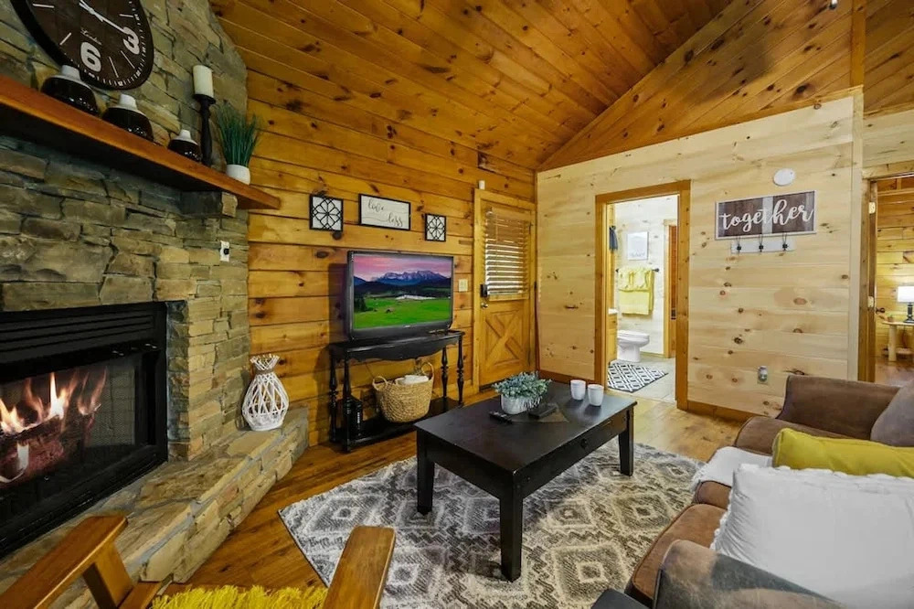 Location Log Cabin Hot Tub Fireplace Pool Fishing