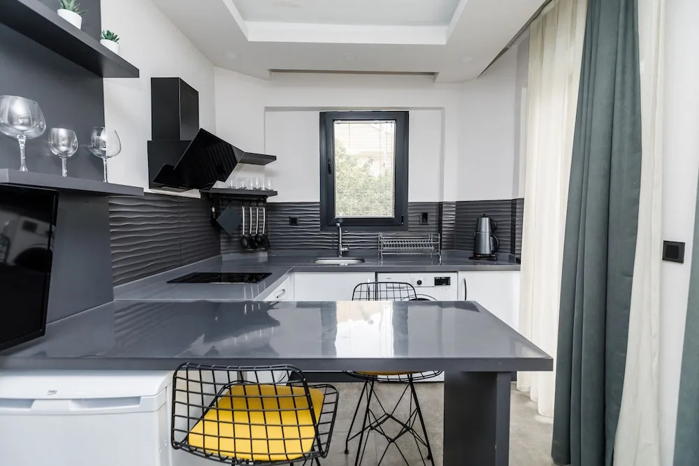 Besa Apartments