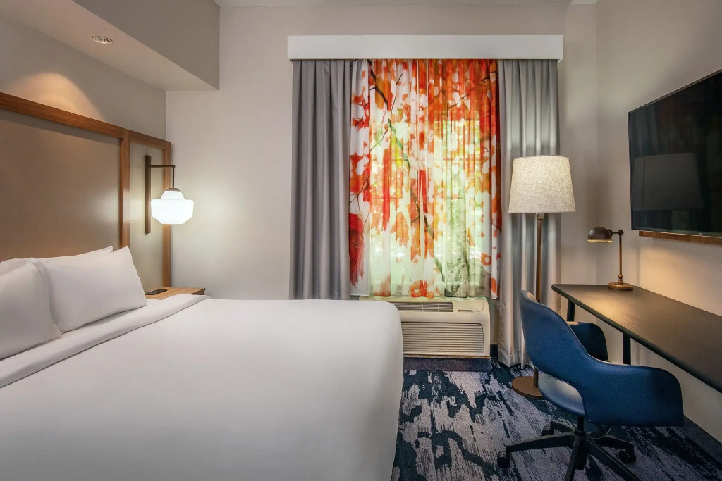 Fairfield Inn & Suites by Marriott Brunswick Freeport