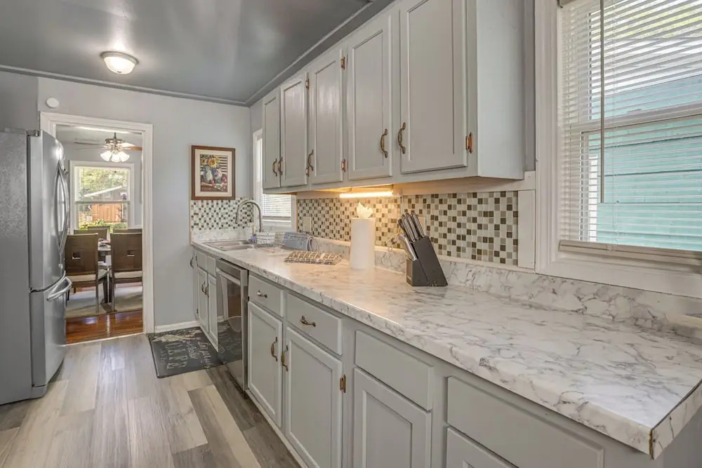 3 Mi to Downtown: Family-Friendly Birmingham Home