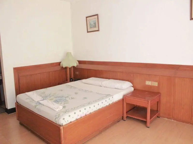 Evergreen Hotel