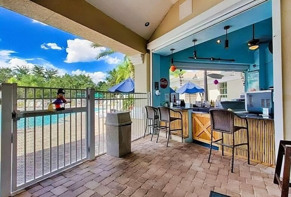 Resort Condo Near Disney With Pool, hot Tub, Tennis, Central AC, & Washer/dryer