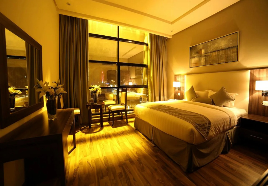 Thwary Apartments