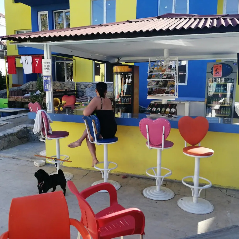 Dost Hotel