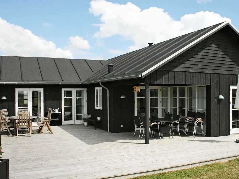 10 Person Holiday Home in Nysted-by Traum