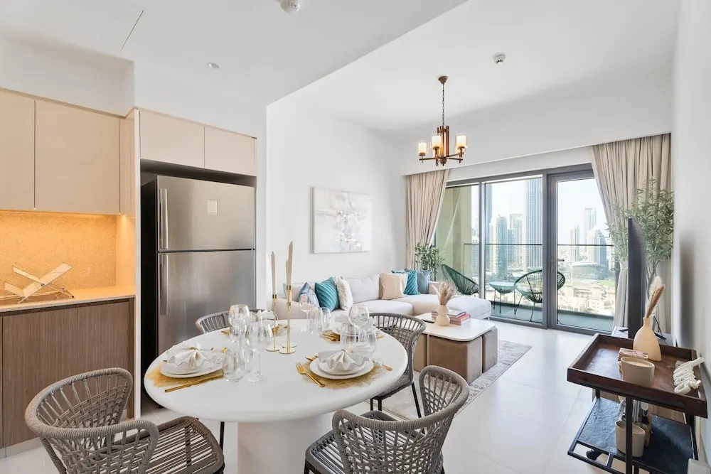 Nasma Holiday Homes - Burj Royale