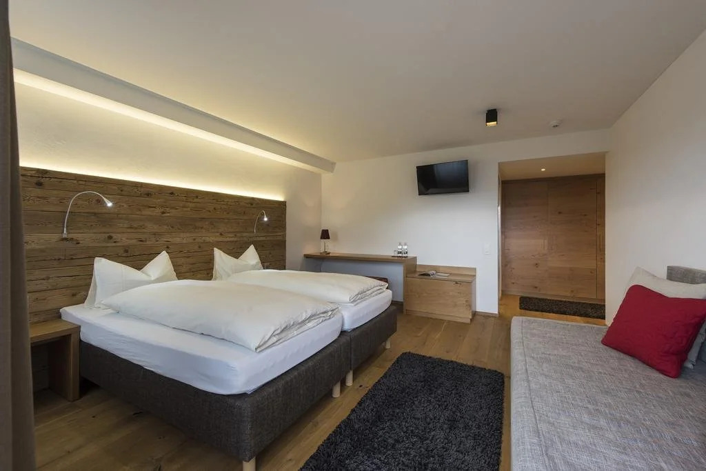 Berghotel Tgantieni