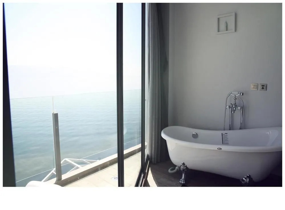 Linduo Oceanview Boutique Hotel