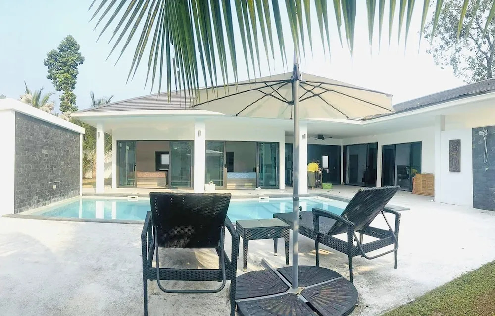 Maret Pool Villa Samui มะเร็ต พูลวิลล่า สมุย