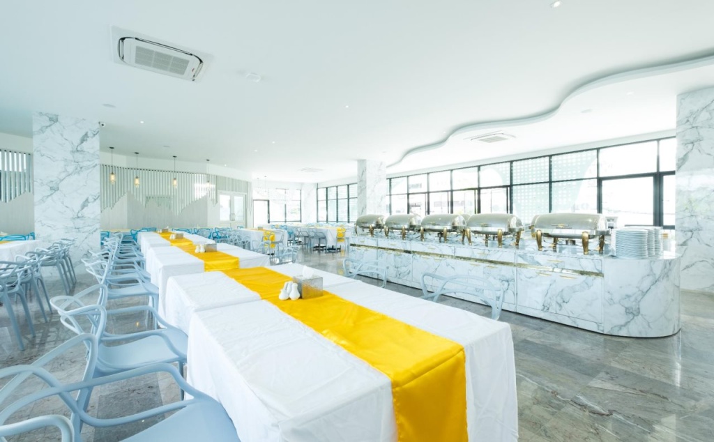 P Plus Hotel