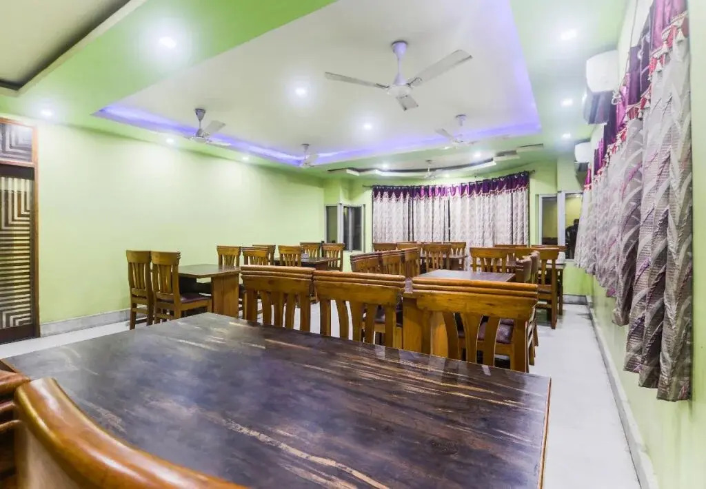 Hotel Am Palace by OYO Rooms