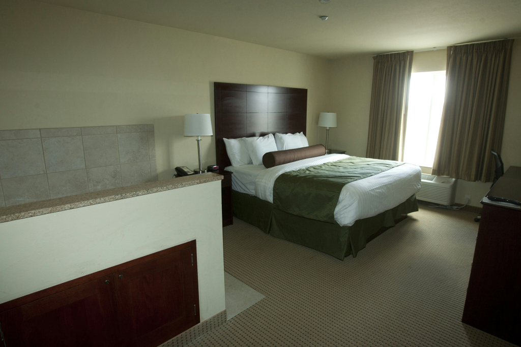 Cobblestone Inn & Suites - Langdon