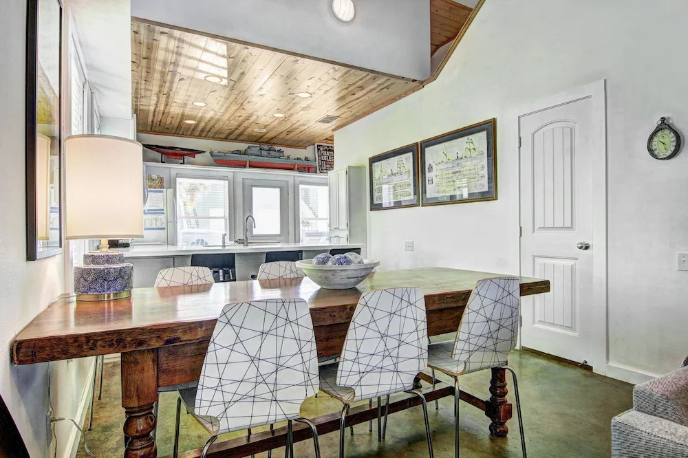 Casita Pina Colada 2VW 3 Bedrooms 2.5 Bathrooms Home