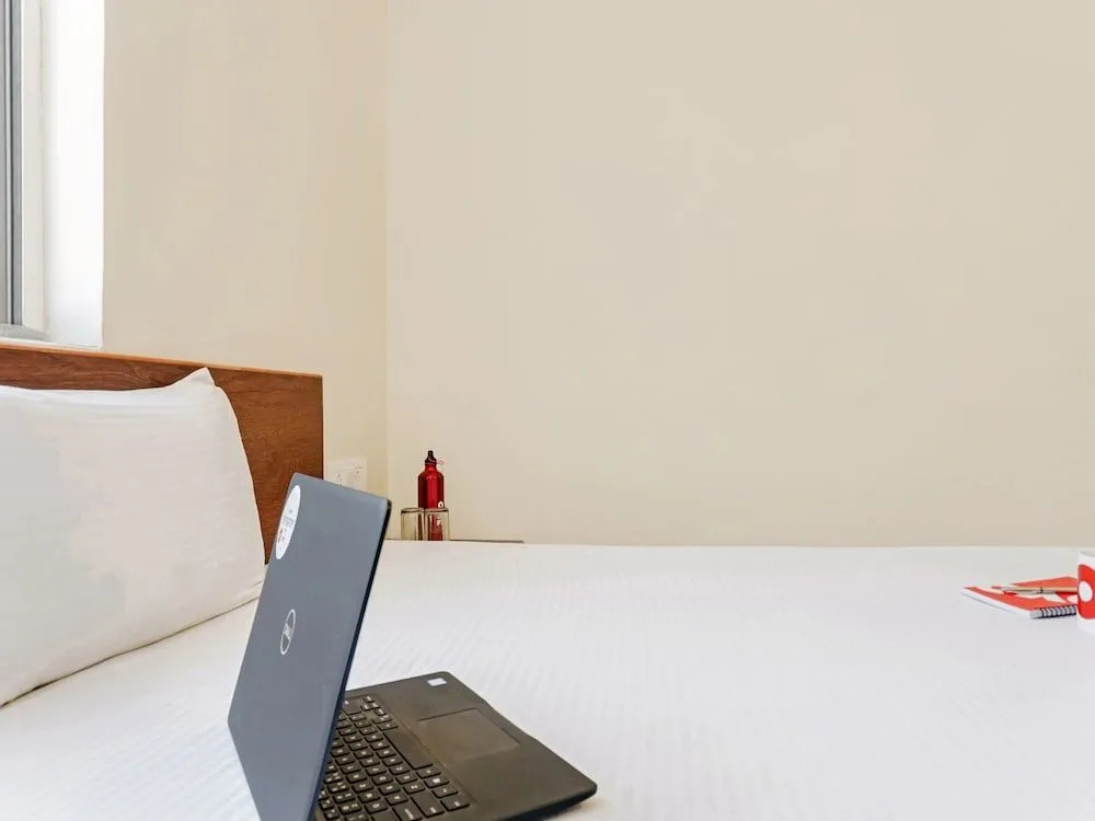OYO Living 26804 Luxurious Studio Rooms