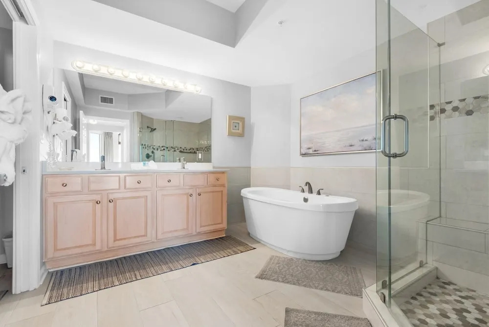 Silver Beach Towers 1205 East by RealJoy Vacations
