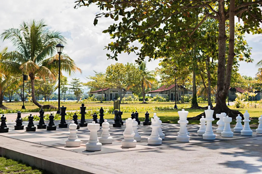 Dusit Thani Lubi Plantation Resort
