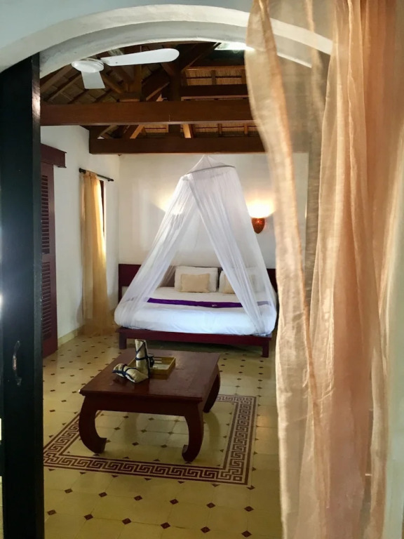 Le Domaine De Tam Hai Resort