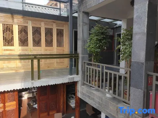 Xiangfengju Inn
