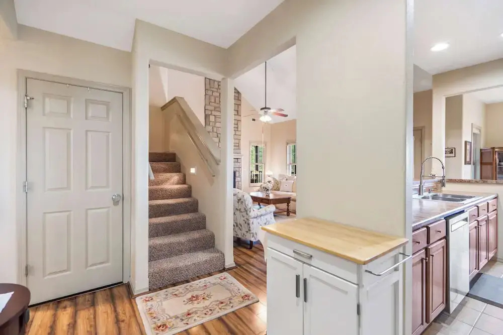 The Charming Retreat For 6!